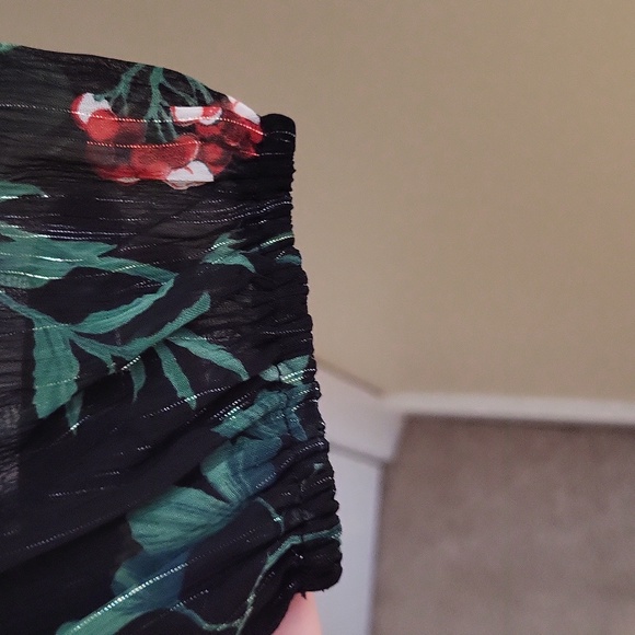 NWT Banana Republic Sheer Floral Print Dress, Size S - Picture 4 of 13